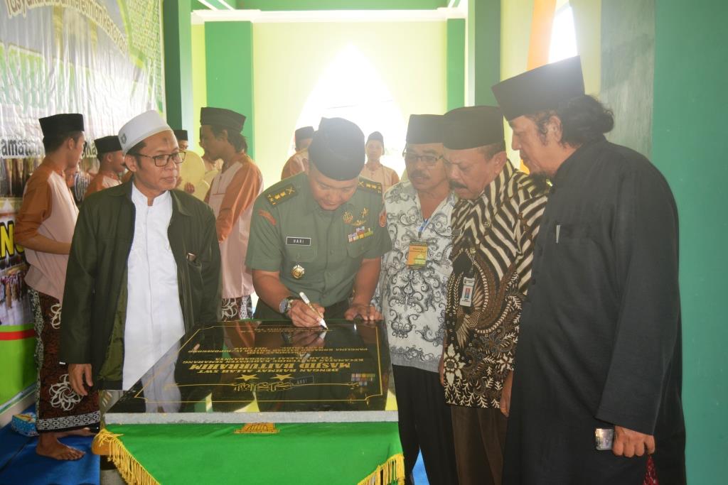 Kasrem Resmikan Masjid Jami Baiturrahim